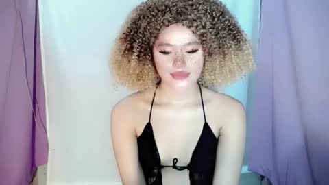 Snapshot of kathyfied chatting on 11/12/25, 02:17 Kath online show from 11/12/25, 02:17