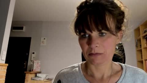 Snapshot of kathysky40 chatting on 11/23/25, 09:47 KATHY online show from 11/23/25, 09:47