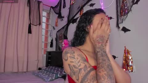 Katia online show from 10/23/25, 03:00