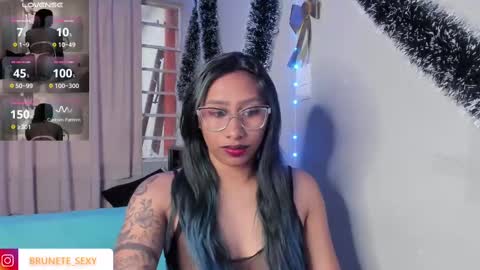 Katia online show from 11/19/25, 04:07