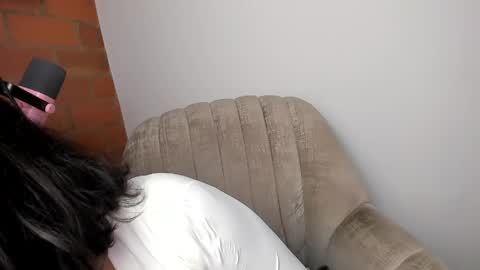 Snapshot of katia_12_ chatting on 05/03/26, 07:31 katia_12_ online show from 05/03/26, 07:31