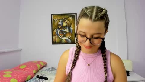 Khaterine online show from 01/03/25, 12:08