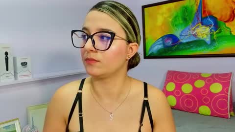 Khaterine online show from 02/13/26, 12:01