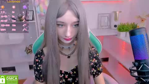 Snapshot of katia_kim chatting on 02/11/25, 06:40 Katia online show from 02/11/25, 06:40