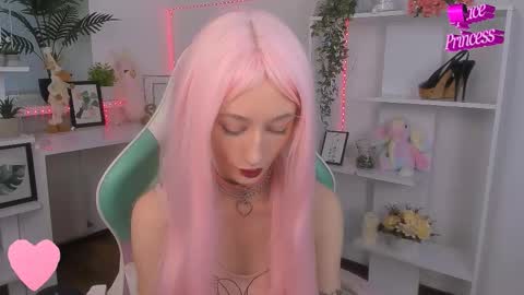 Katia  online show from 10/28/25, 06:50