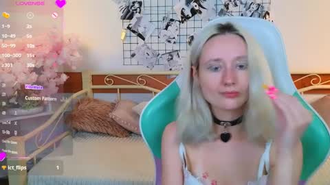 Katia  online show from 04/09/26, 06:19