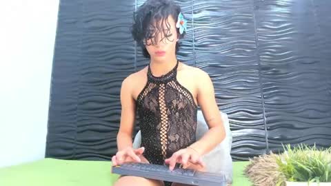 KATIA online show from 04/18/26, 08:53