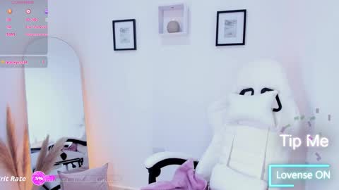 Katia  online show from 11/18/25, 09:41