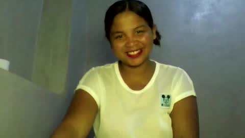 Snapshot of katibeauty00 chatting on 05/09/26, 06:29 katibeauty00 online show from 05/09/26, 06:29