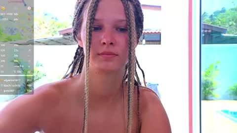 Snapshot of katie_dierse chatting on 03/05/25, 06:33 Katie online show from 03/05/25, 06:33