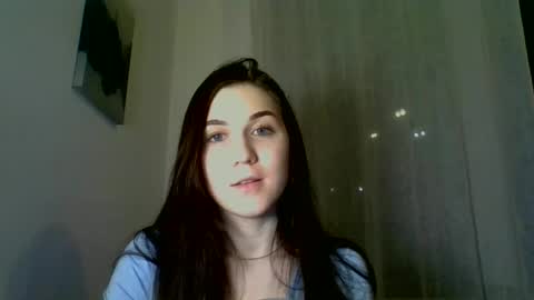 Snapshot of katie_foxi chatting on 02/02/25, 08:51 katie_foxi online show from 02/02/25, 08:51