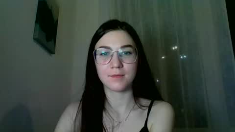 Snapshot of katie_foxi chatting on 02/23/25, 04:13 katie_foxi online show from 02/23/25, 04:13
