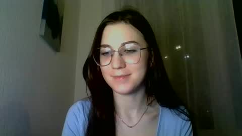 Snapshot of katie_foxi chatting on 02/28/25, 09:12 katie_foxi online show from 02/28/25, 09:12