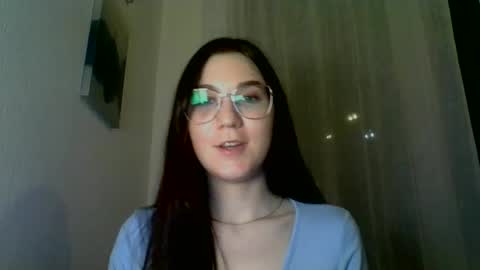 Snapshot of katie_foxi chatting on 03/01/25, 07:04 katie_foxi online show from 03/01/25, 07:04