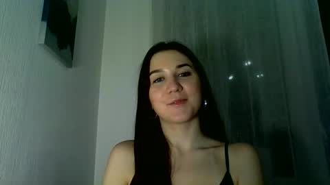 Snapshot of katie_foxi chatting on 11/05/25, 04:29 katie_foxi online show from 11/05/25, 04:29