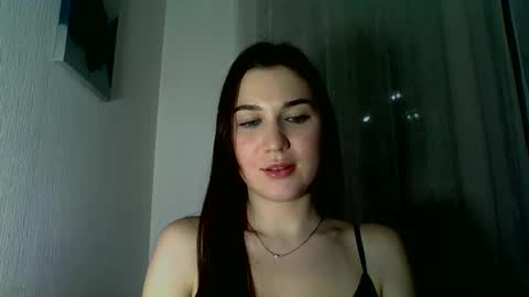 Snapshot of katie_foxi chatting on 12/04/25, 06:16 katie_foxi online show from 12/04/25, 06:16