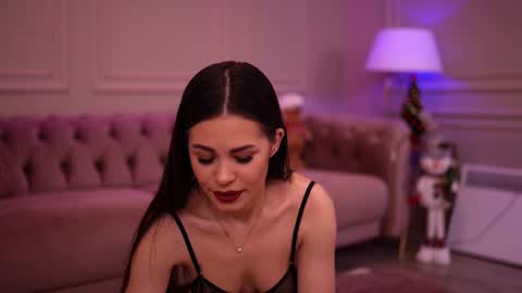 Snapshot of katie_hayes chatting on 12/14/25, 07:18 Katie online show from 12/14/25, 07:18