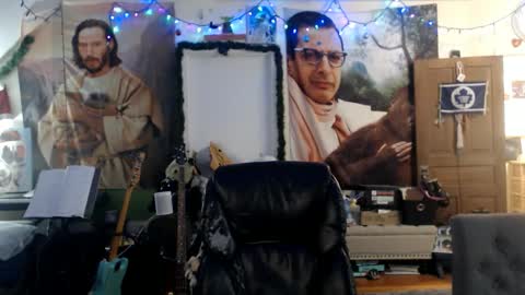 Katie online show from 10/08/25, 05:05