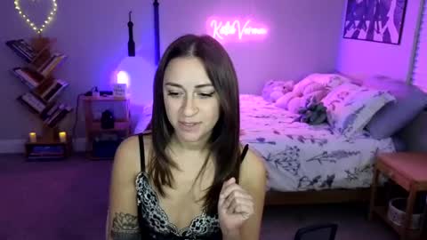 Katie Verona online show from 01/01/25, 05:54