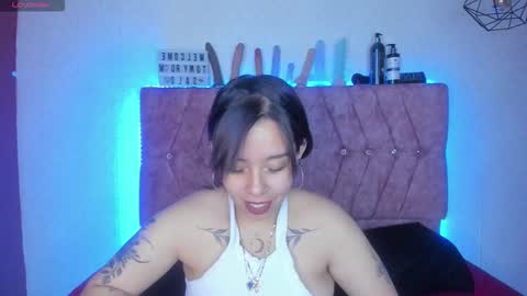 Katie online show from 03/29/26, 01:16