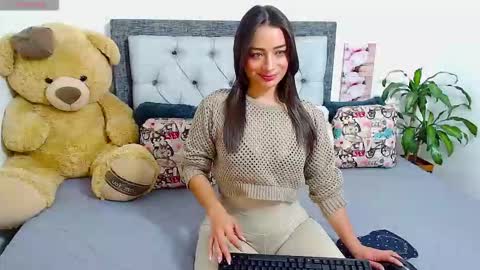 Follow Instagram katikloving online show from 03/15/26, 03:34