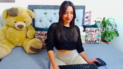 Follow Instagram katikloving online show from 03/22/26, 07:34