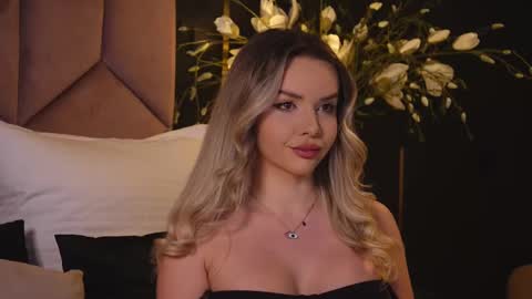 KatJolie online show from 02/24/25, 07:09