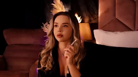 KatJolie online show from 10/04/25, 07:12