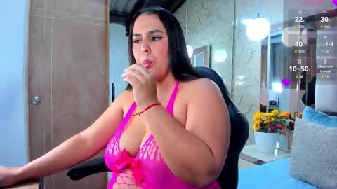 Snapshot of katleya_lewiis chatting on 10/10/25, 10:20 Katleya Lewiis online show from 10/10/25, 10:20