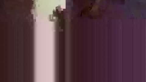 Snapshot of katmcneil366 chatting on 11/05/25, 03:39 katmcneil366 online show from 11/05/25, 03:39