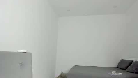 Snapshot of katnees_correa chatting on 01/07/25, 06:59 Follow me on instagram and twitter as correaktnees online show from 01/07/25, 06:59