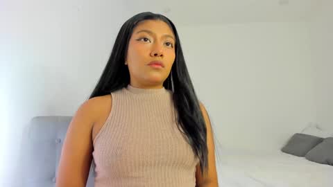 Snapshot of katnees_correa chatting on 02/04/25, 07:40 Follow me on instagram and twitter as correaktnees online show from 02/04/25, 07:40