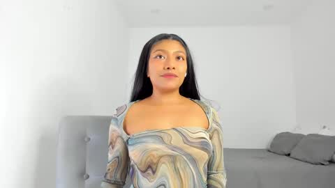 Snapshot of katnees_correa chatting on 02/10/25, 11:25 Follow me on instagram and twitter as correaktnees online show from 02/10/25, 11:25