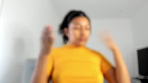 Snapshot of katnees_correa chatting on 10/27/25, 06:50 Follow me on instagram and twitter as correaktnees online show from 10/27/25, 06:50