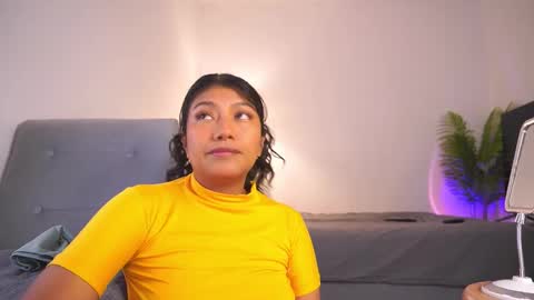 Follow me on instagram and twitter as correaktnees online show from 01/15/26, 08:08