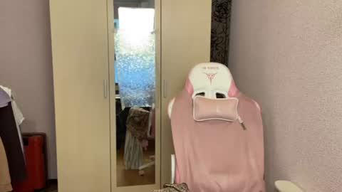  naked in pvt show 100 tk online show from 06/30/26, 10:05