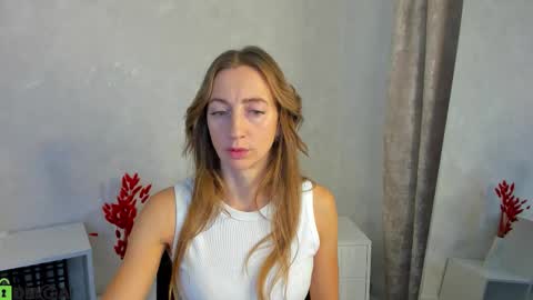 Snapshot of katrina_foks chatting on 11/18/25, 03:34 katrina_foks online show from 11/18/25, 03:34