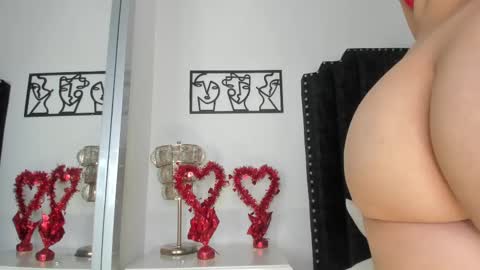 katrina moore online show from 02/14/25, 02:33