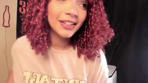 Katrina Ricci online show from 12/14/25, 01:05