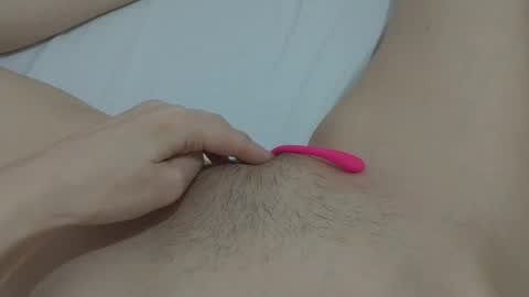 Snapshot of katrinna_arinna chatting on 01/11/25, 06:35 katrina dont forget to give me thumbs up online show from 01/11/25, 06:35