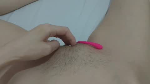 Snapshot of katrinna_arinna chatting on 01/11/25, 03:42 katrina dont forget to give me thumbs up online show from 01/11/25, 03:42