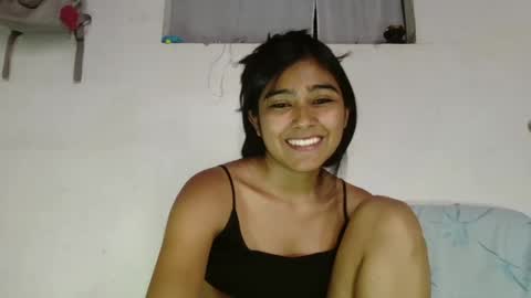 Snapshot of katrushca24 chatting on 03/03/25, 06:33 kat online show from 03/03/25, 06:33