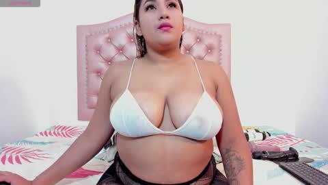 Snapshot of katryn_priietto chatting on 02/01/26, 09:24 katryn online show from 02/01/26, 09:24