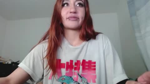 Snapshot of katsuyu_of_cristal chatting on 02/06/25, 08:18 JESSIKA online show from 02/06/25, 08:18