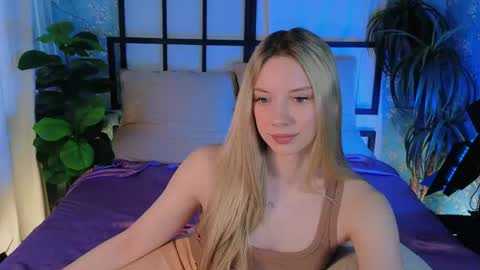 katt_yy online show from 05/01/26, 05:12