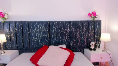 Katte online show from 04/13/26, 01:05