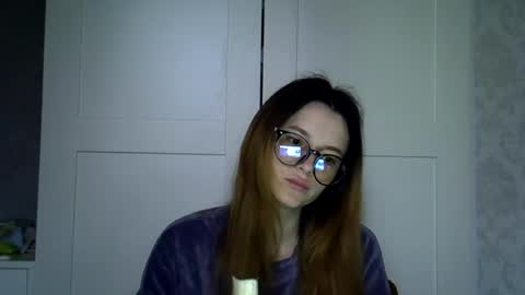 Snapshot of katte_light chatting on 06/18/26, 03:18 katte light online show from 06/18/26, 03:18