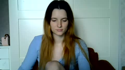 Snapshot of katte_light chatting on 06/26/26, 05:39 katte light online show from 06/26/26, 05:39