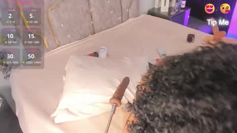 Katerine online show from 11/13/25, 09:25