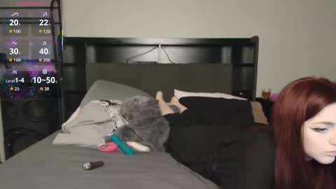 Kat  Archer online show from 09/21/25, 01:51